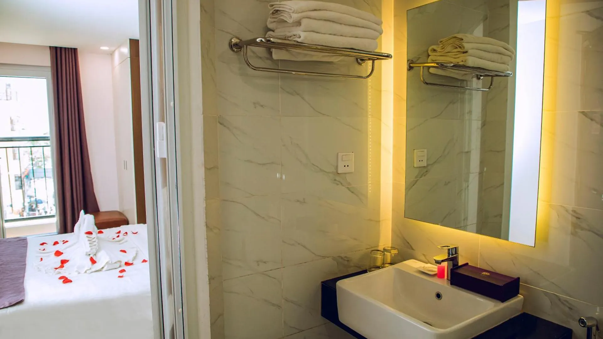 Morris Hotel Nha Trang