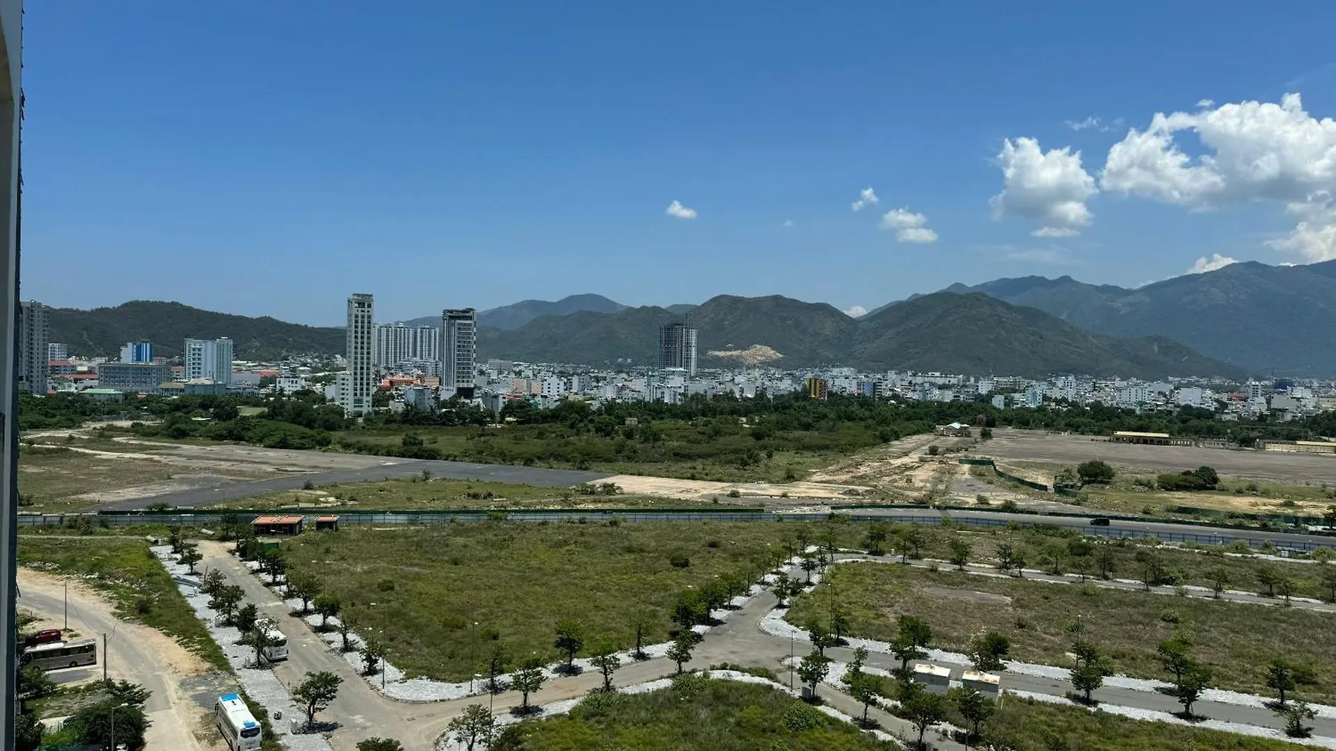 **  Morris Hotel Nha Trang Vietnám