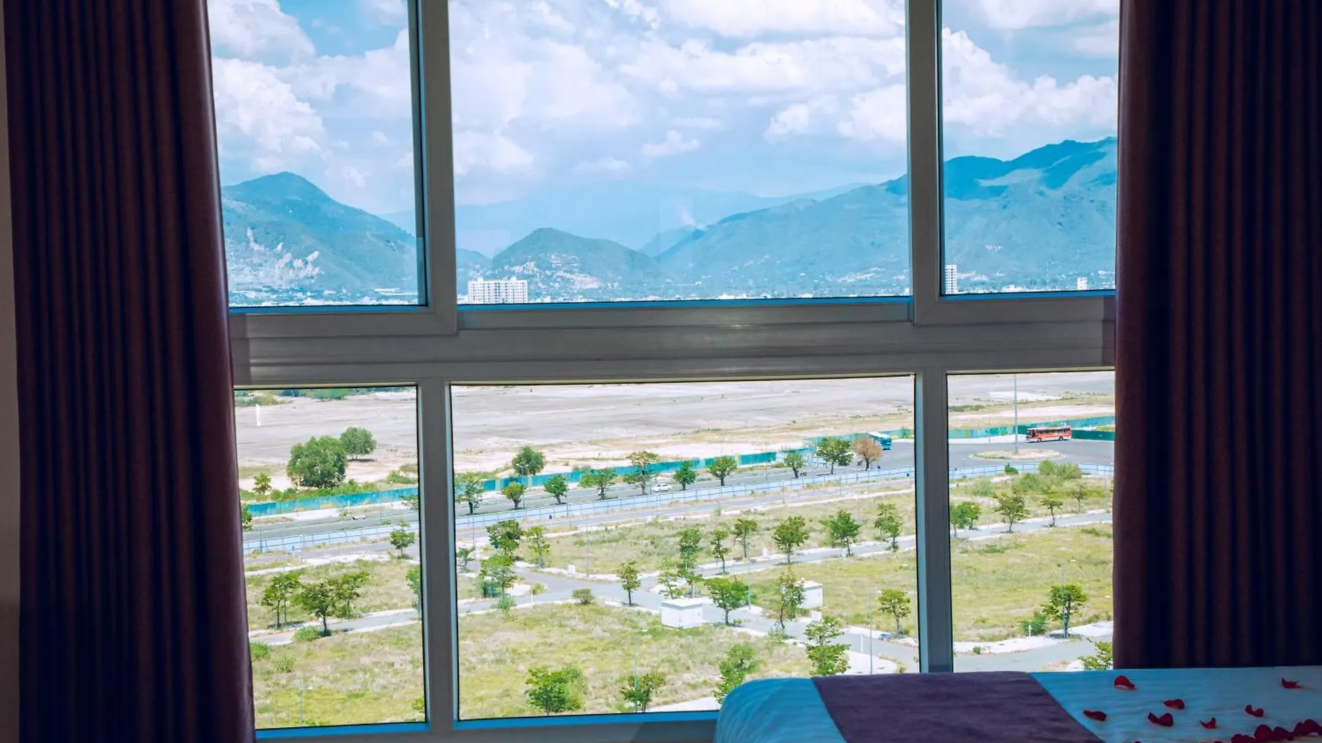 Morris Hotel Nha Trang